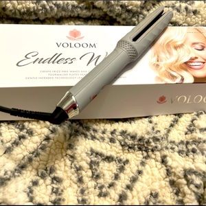 EUC Voloom Endless Waver Hair Curling Wand Only Used A Couple Of  Times